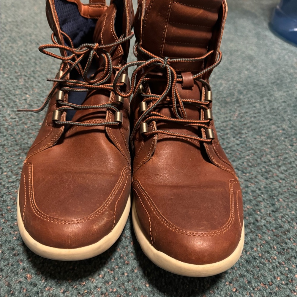 Timberland Men's Brown Leather High-Top Shoes